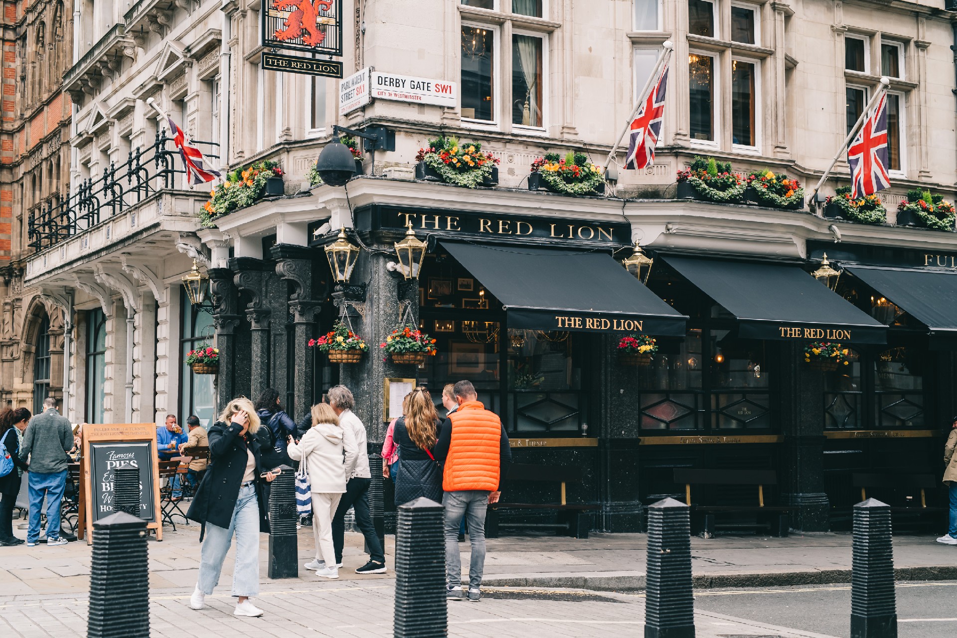 The Red Lion - Fuller's Pub and Restaurant in Westminster